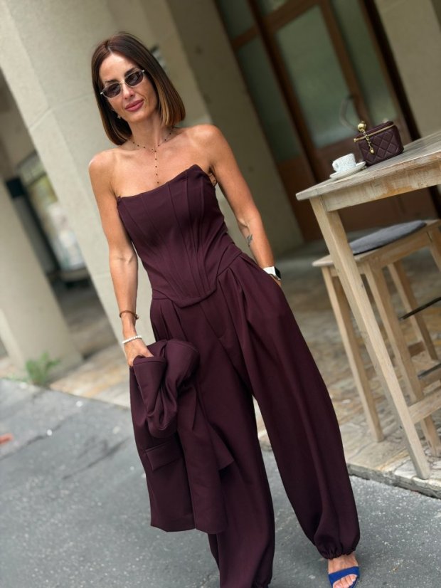 Dámsky burgundy top Milano s korzetovým strihom bez ramienok a tvarovanou prednou časťou