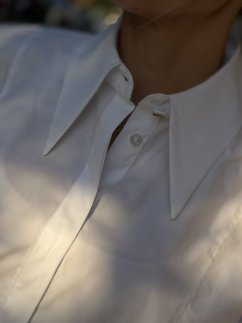Biela košeľa Bianco Adelle z Talianska zo 100 % bavlny Biela košeľa Bianco Adelle z Talianska zo 100 % bavlny