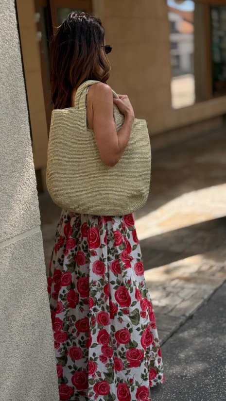 Béžová pletená shopper taška s veľkým úložným priestorom na leto