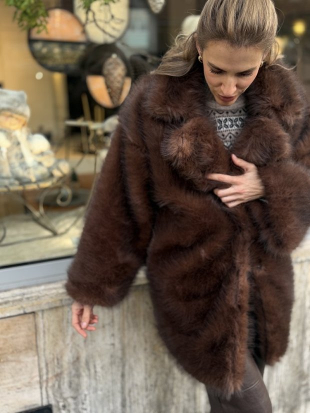 hnedý dámsky kožuch pelliccia oversize