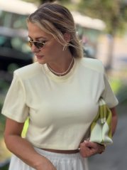 Dámske béžové crop top tričko Slay s krátkym rukávom a skráteným strihom