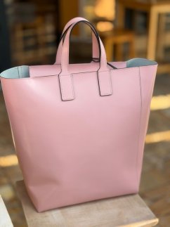 ružová kožená shopper kabelka minimalistický dizajn pevné ušká veľká elegantná kabelka