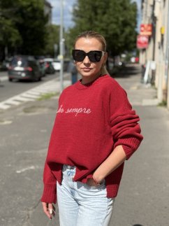 červený oversize sveter s nápisom a dlhým rukávom červený oversize sveter s nápisom a dlhým rukávom