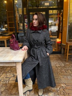 kabát herringbone čierny s opaskom dlhý taliansky kabát herringbone čierny s opaskom dlhý taliansky